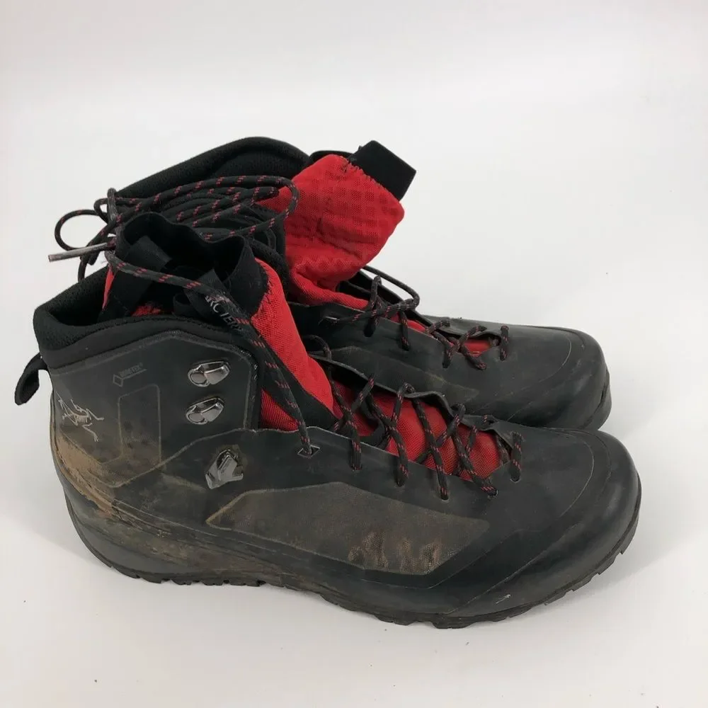 Arc’Teryx Bora 2 Mid GTX Hiking Boots Mens Size 13 Black‎ Red Liner